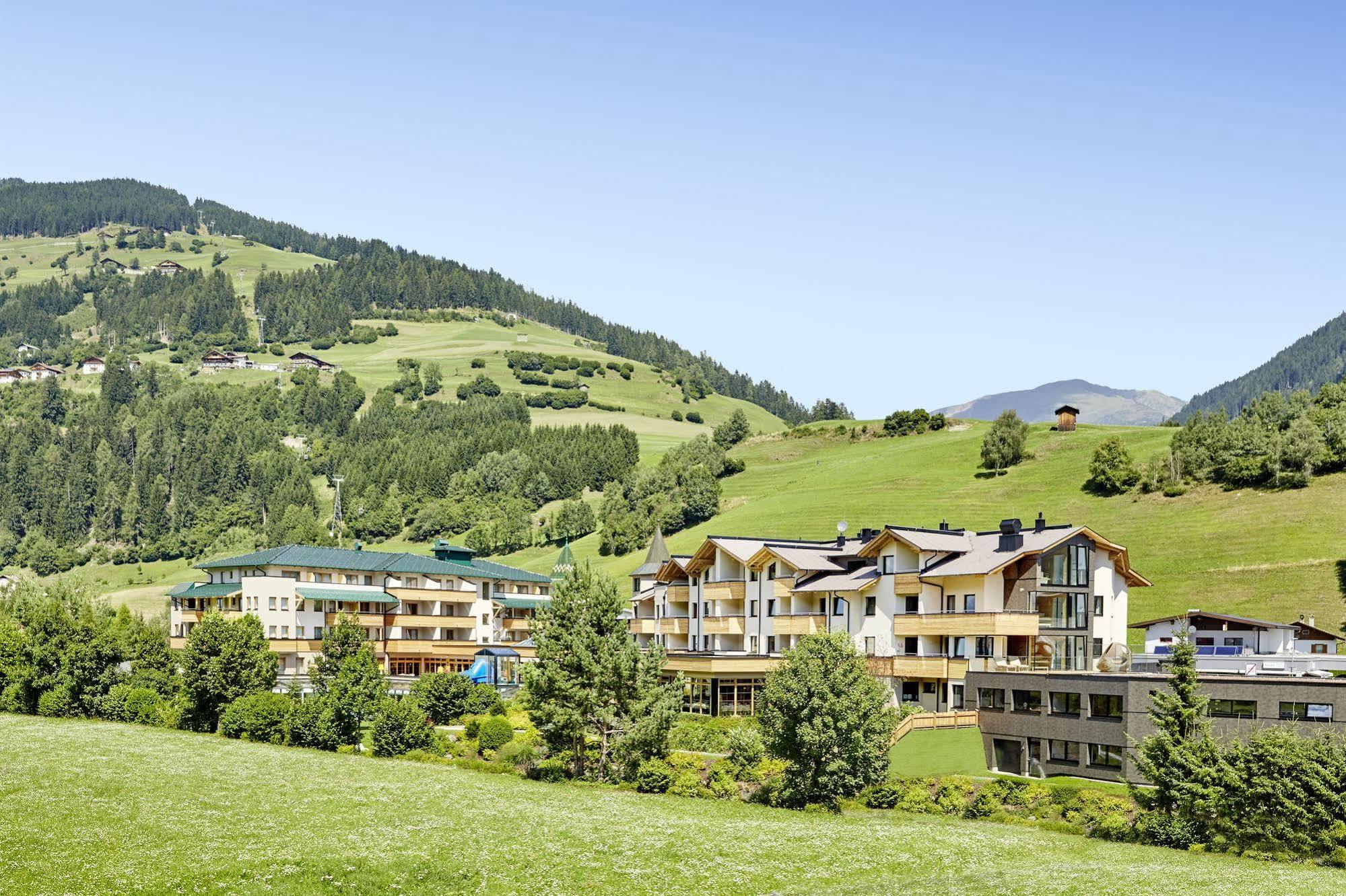 Dolomiten Residenz - 4* Sillian